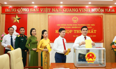  Kỳ họp thứ Nhất HĐND phường Tân Tiến: Kiện toàn bộ máy, quyết nghị nhiều nội dung quan trọng